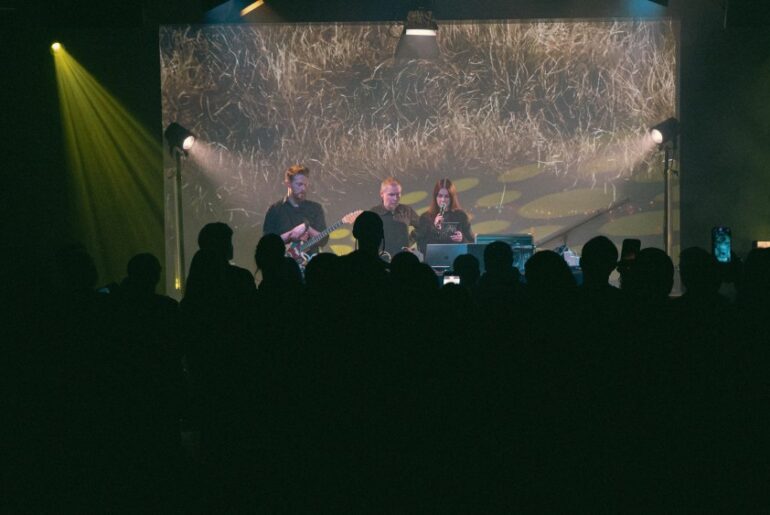 Fischersund held its first scented concert in Paris.