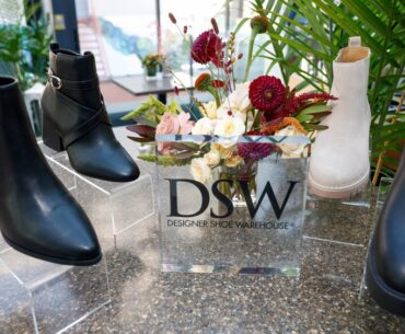 DSW boot display