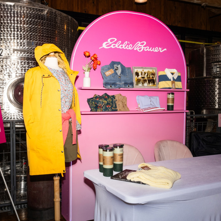 Eddie Bauer offered customized tumblers during the event.
