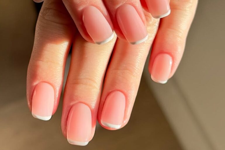 Square Nail Designs Are Back–How to Wear Spring’s Coolest Manicure Trend