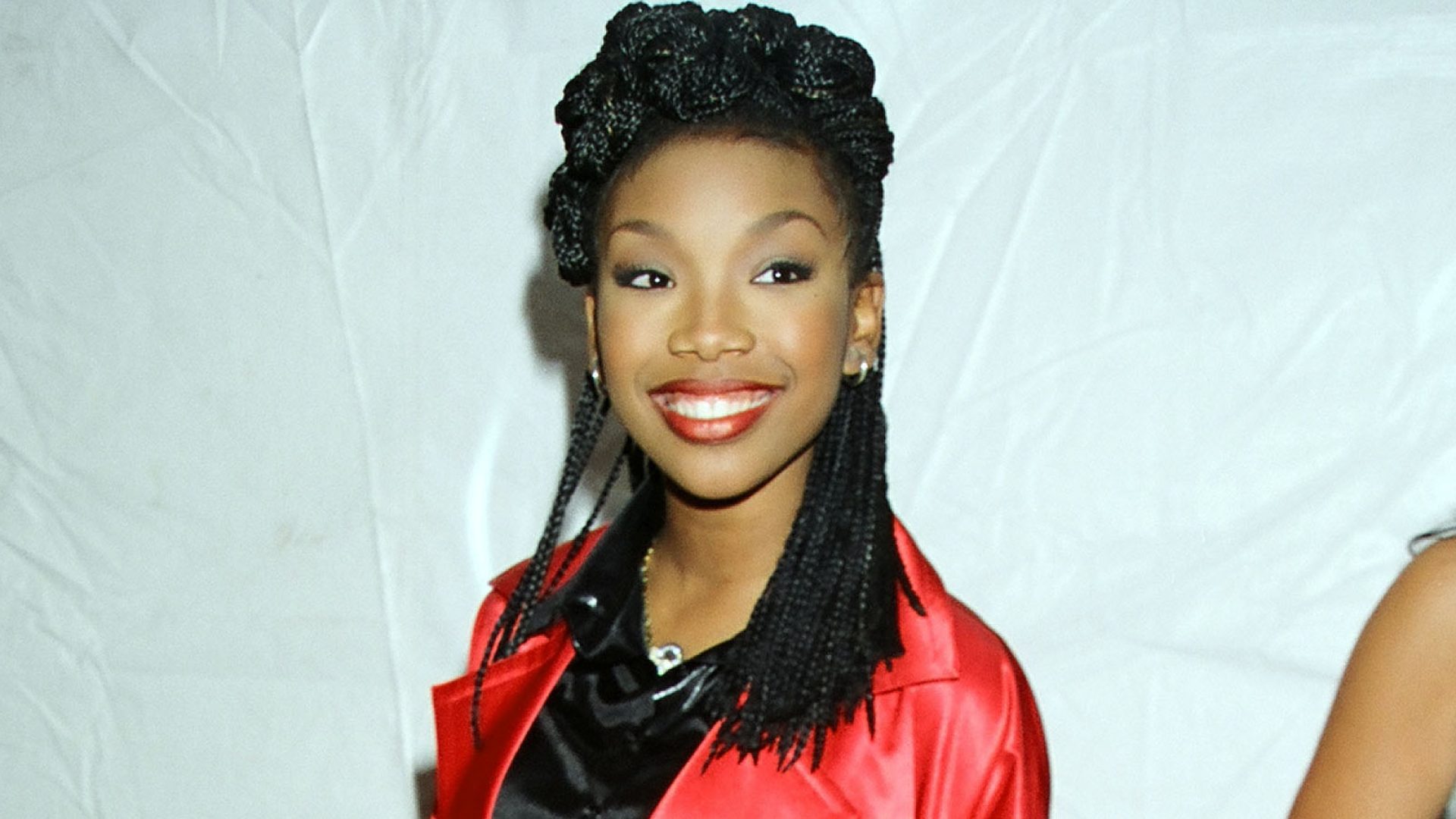 22 Of ESSENCE Cover Star Brandy’s Best Beauty Moments