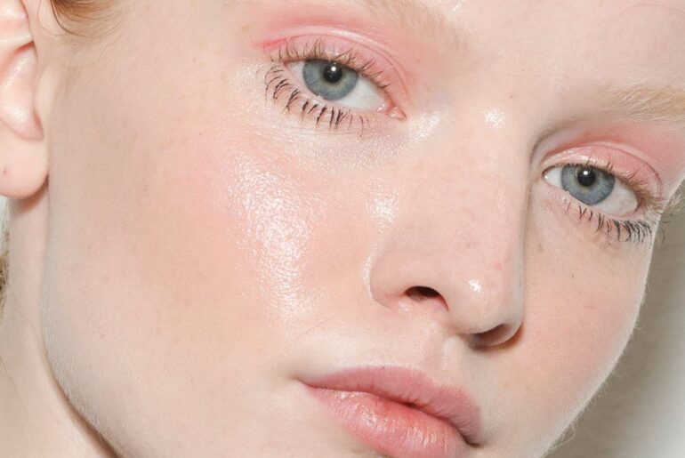 Magnesium Glycinate Is the Anti-Inflammatory Secret to Better Skin and Sleep