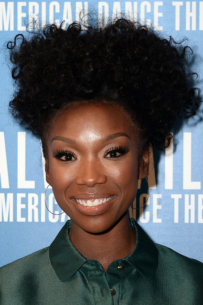 22 Of ESSENCE Cover Star Brandy’s Best Beauty Moments
