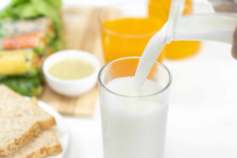 5 Drinks High in Calcium That Support Stronger Bones