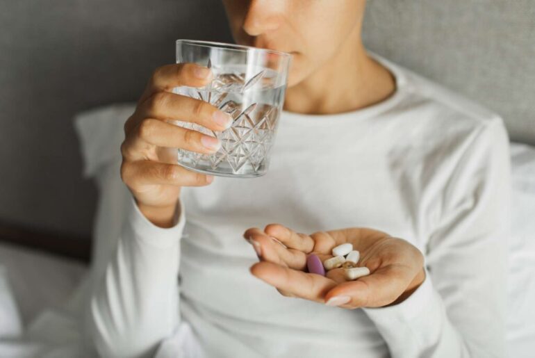 5 Supplements You Should Never Take Together