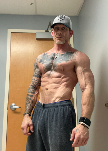 Man turns fitness into fundraising mission