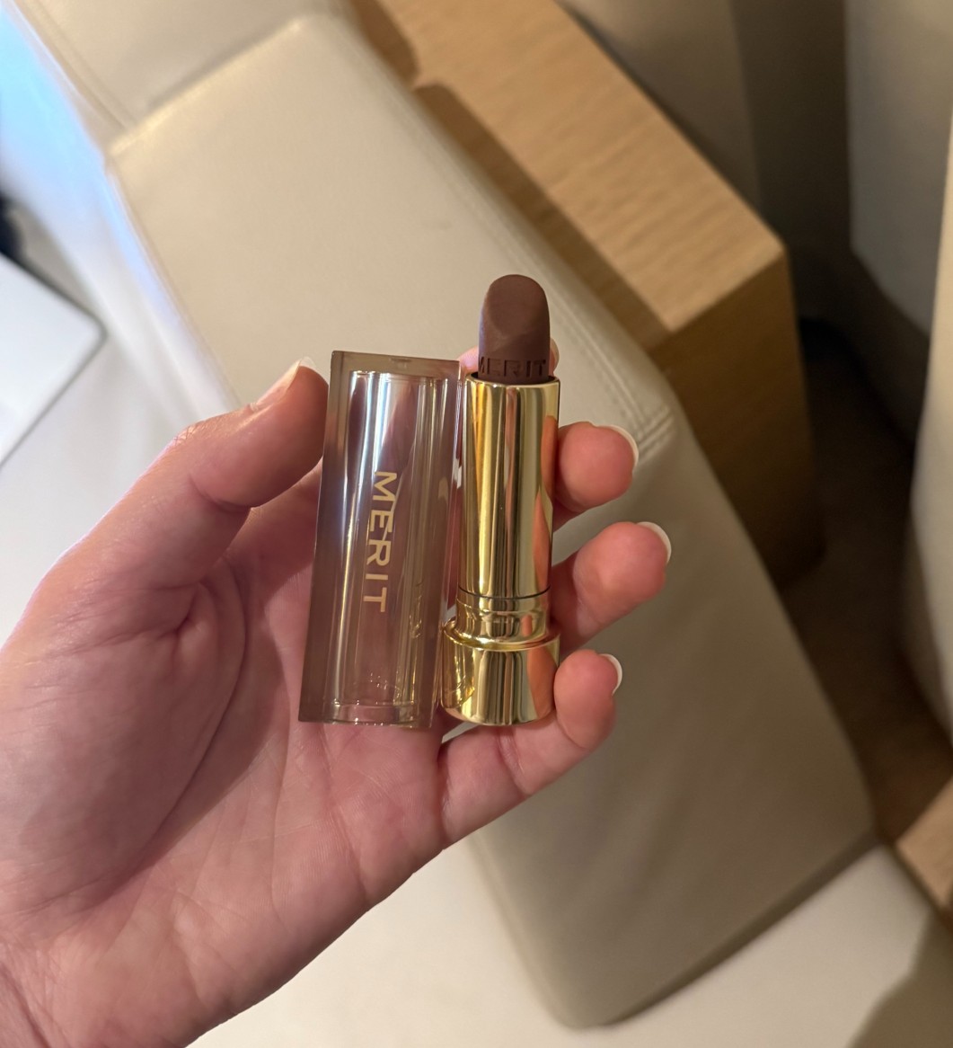 Jamie Schneider testing Merit's Bespoke Lip Blush.