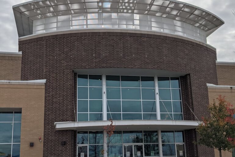 Oswegoland Park District plans to use vacant fitness center for recreation programs – Shaw Local