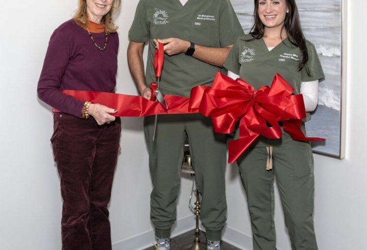 Lewes chamber welcomes wellness clinic with ribbon cutting