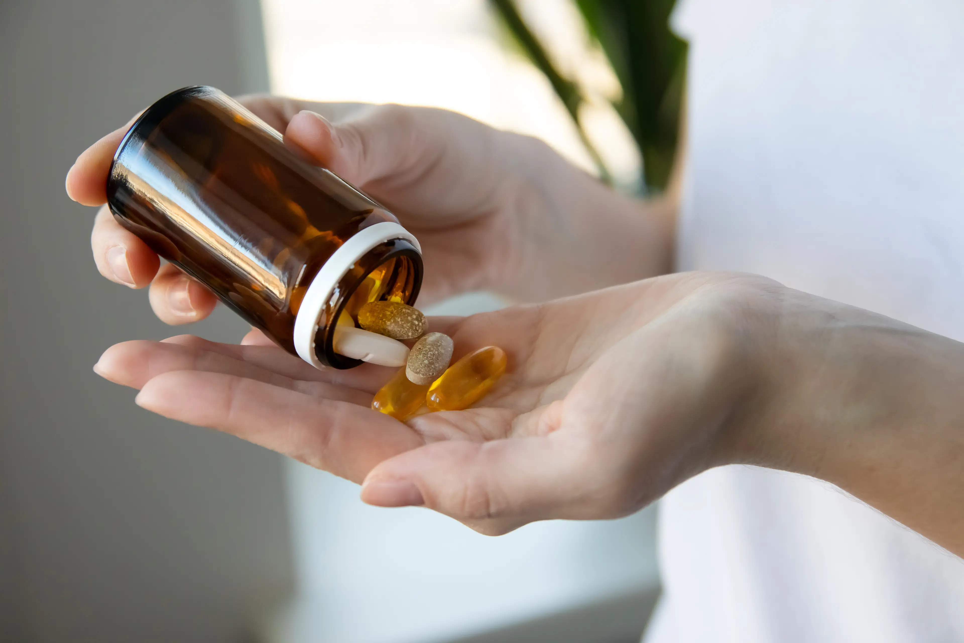 If taken together, vitamin C can cancel out the power of vitamin B12 (Getty Stock Images)