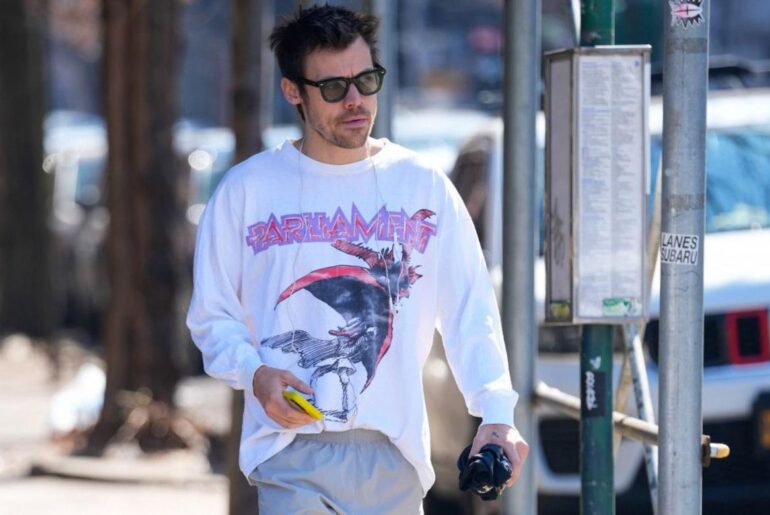 How Harry Styles Uses Running and Saunas for Wellness