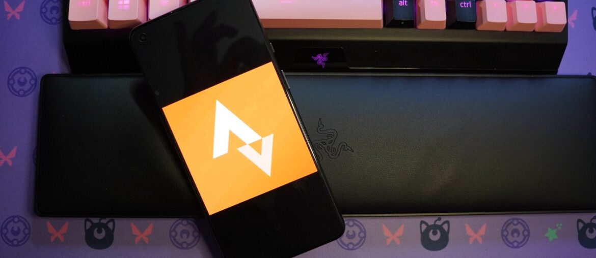 Strava's Fitness App Exposed the Real-Time Location of a French Aircraft Carrier