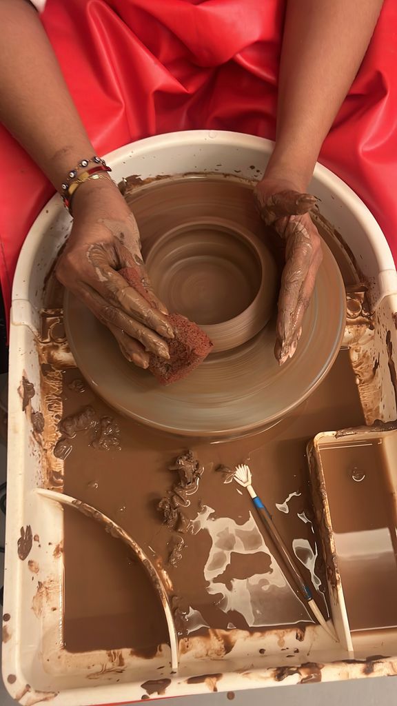 clay pottery class