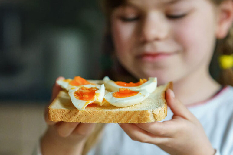 What are common nutrient deficiencies in children? Causes, symptoms and solutions  - CHOC