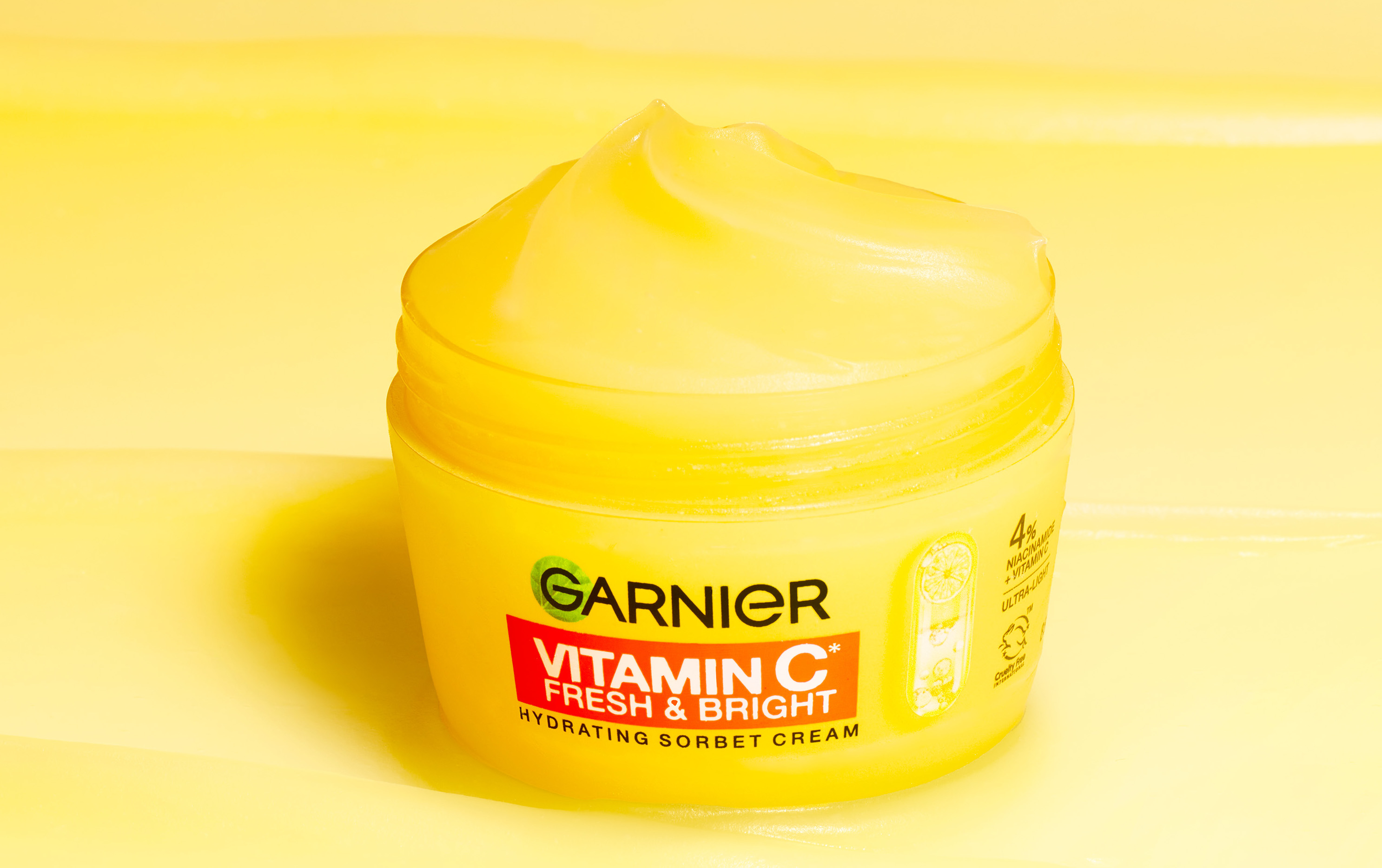 Garnier’s Hydrating Vitamin C Sorbet Cream contains 4% vitamin C