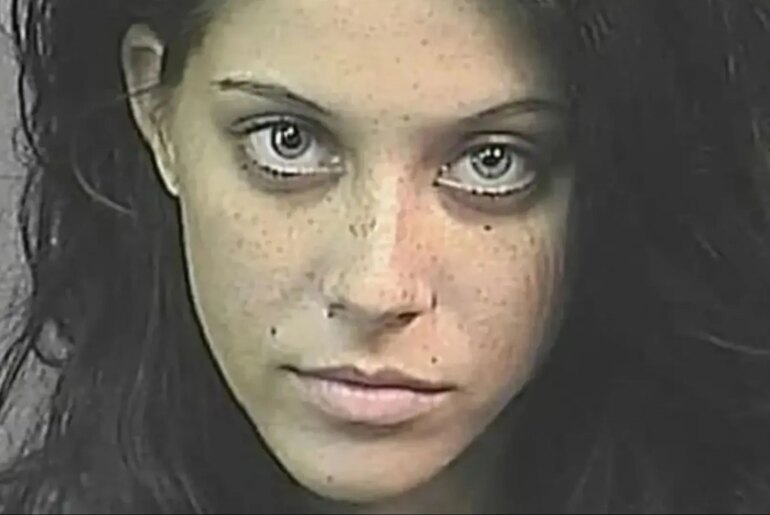 Notorious 'mugshot beauty' who shot to fame after arrests reveals brush with celebs & disturbing mail from killers