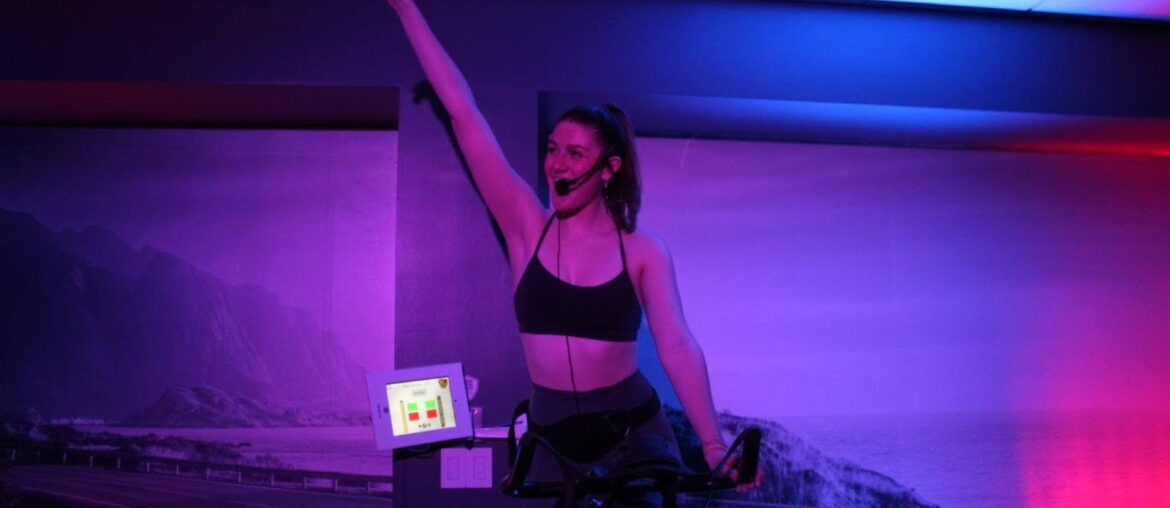 Cycling instructor Delaney Wiegel spreads joy through fitness – Old Gold & Black