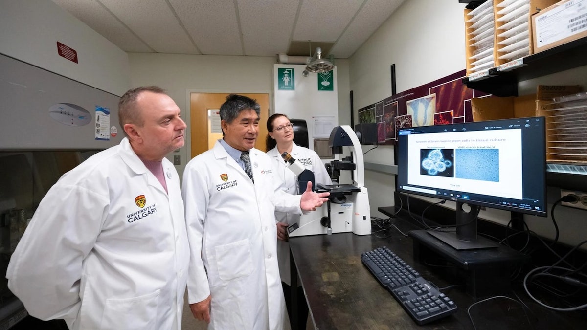 Left to right: Edward (Ed) Waldner (study participant), Dr. Gloria Roldan Urgoiti, MD, (oncologist), Dr. Wee Yong, PhD, (scientist)