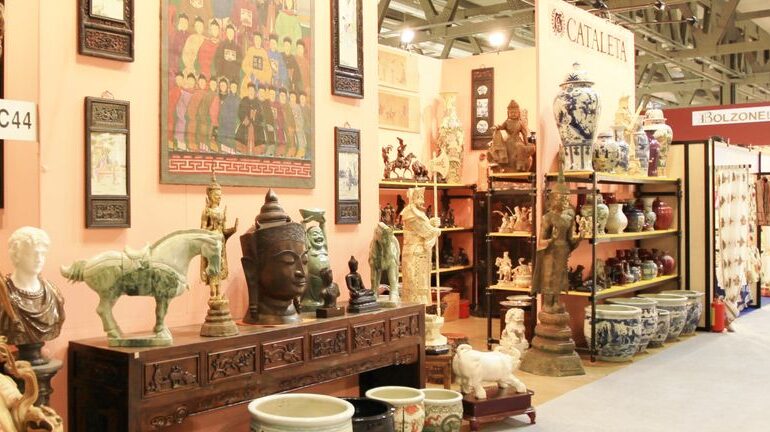 Ulta Beauty Bets On Rare Beauty And Luna Bronze For Growth