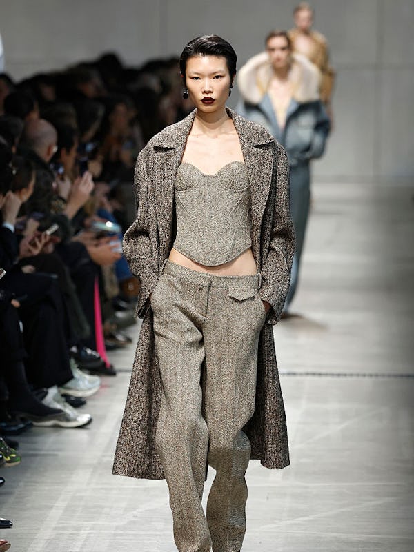 makeup trends milan fashion week