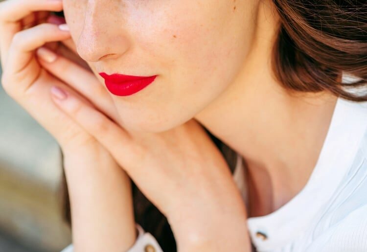 From Microneedling to Red Light Therapy, Here's What Clean Beauty Looks Like in the Treatment Room