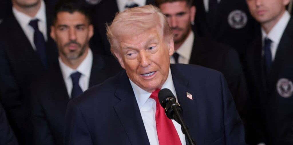 Trump Proposes Immunity for Iranian Forces Who Disarm