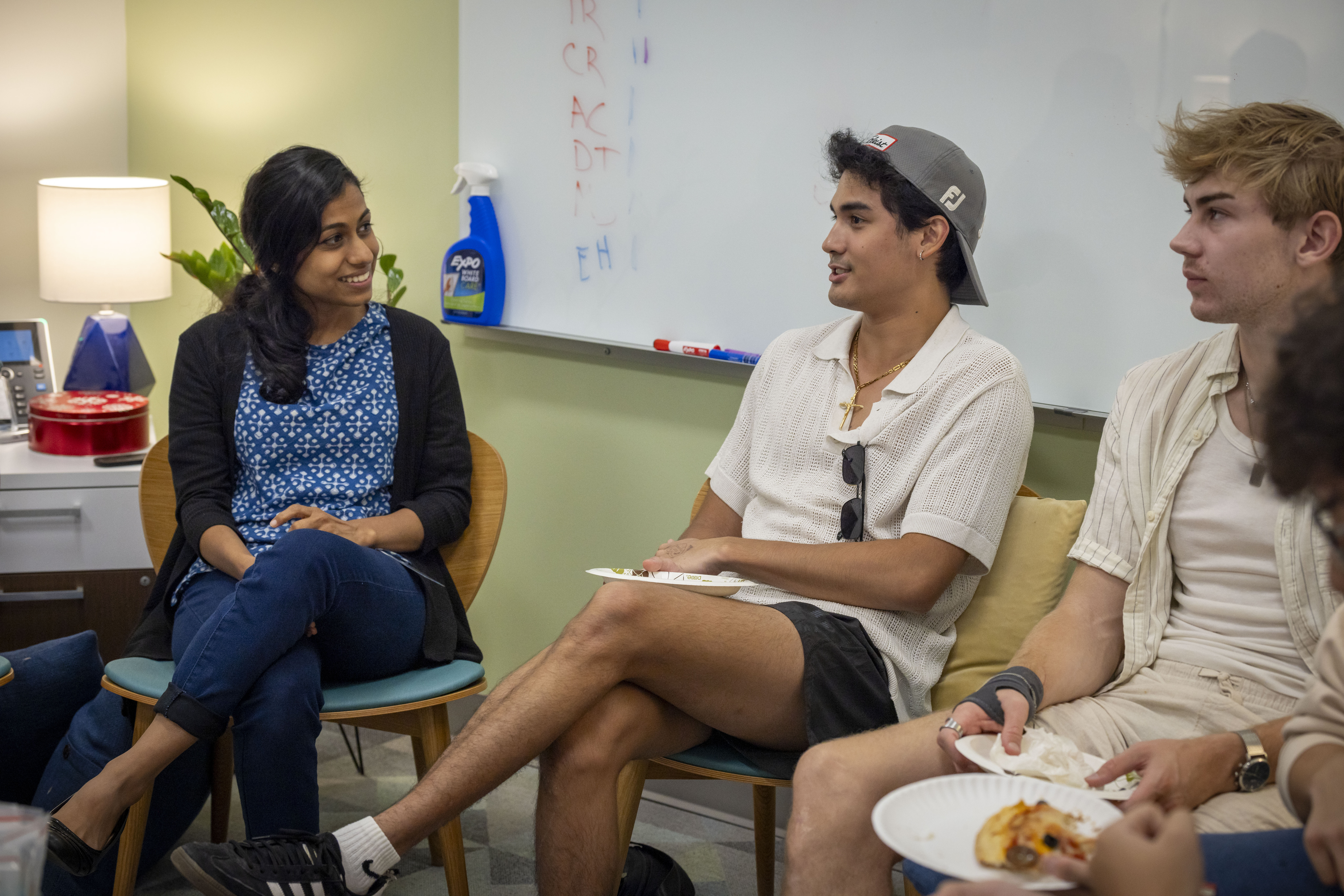 New-to-William & Mary students connect with Counseling Center staff at an open house event during orientation..