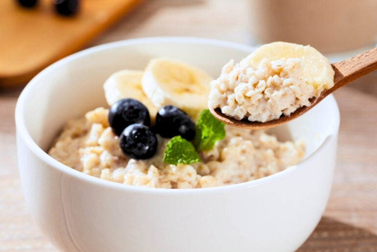 48-Hour Oatmeal Diet Could Cut Cholesterol Levels For Weeks, Study Shows : ScienceAlert