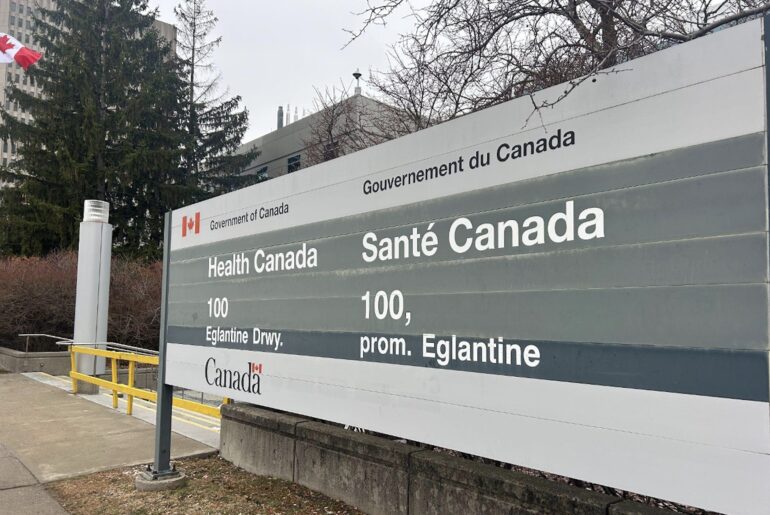 Fitness influencers promote risky, unproven fitness products called peptides online — and health experts are ringing alarm bells