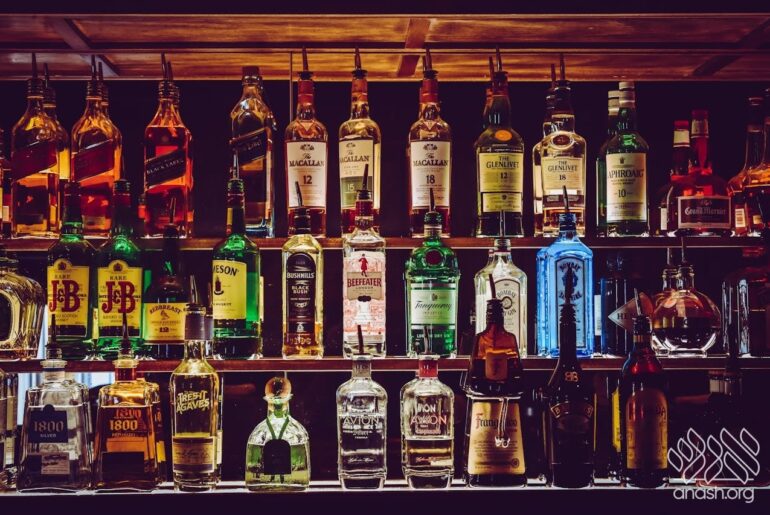 Drink Responsibly: Kashrus Clarity on Alcoholic Drinks
