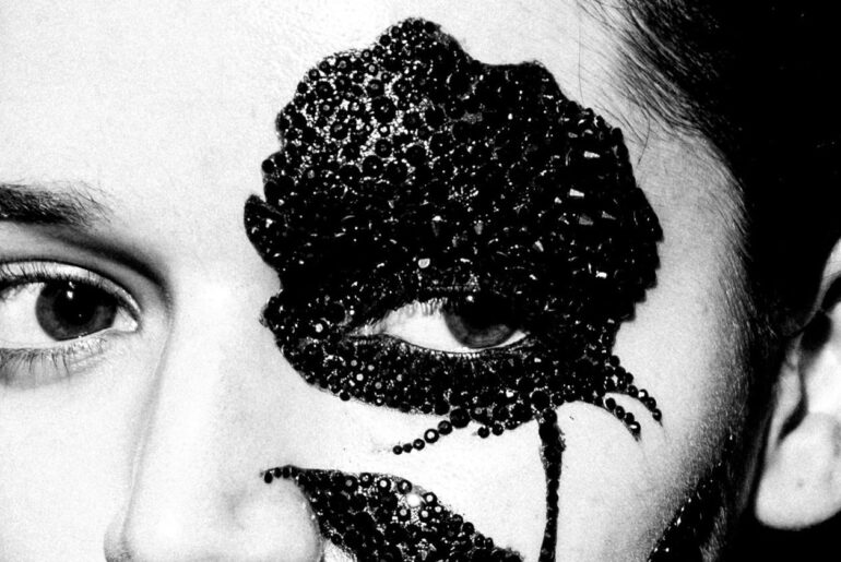 The white blush is the new statement look for maximalists Bye bye peachy blush