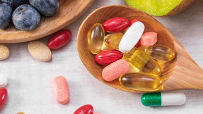 Supplements (Freepik)