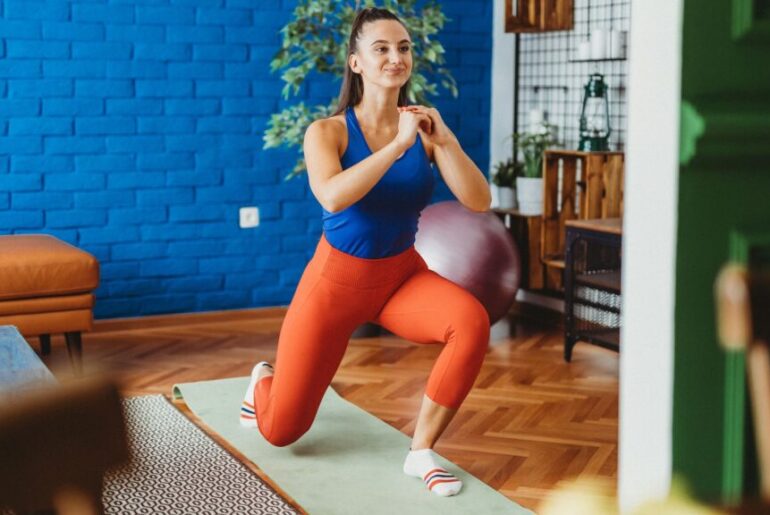 Too busy to work out? A trainer wants you to try this five-minute full-body routine