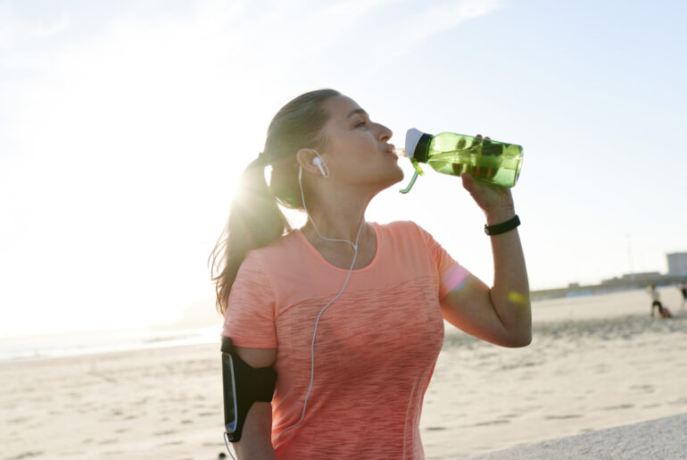 This Vitamin Reduces Dementia Risk (Says Research On 69K People)