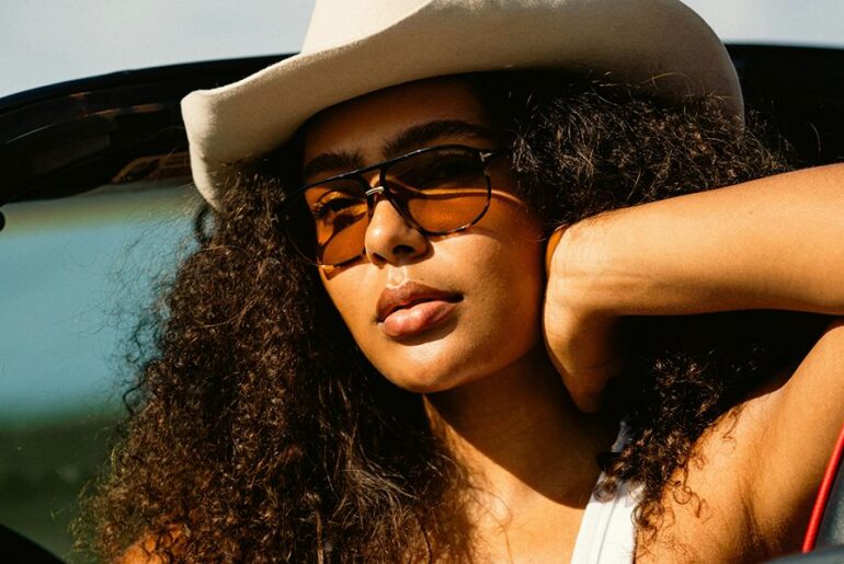 lightweight-makeup-stock-image