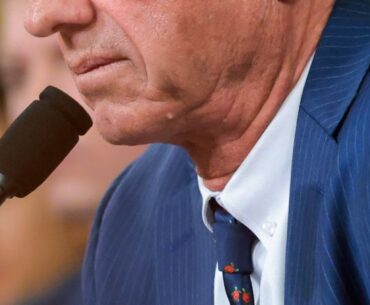 Lawmaker presses RFK Jr. over Trump’s mental fitness