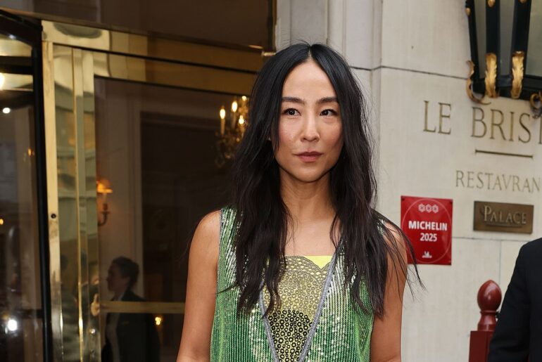 8 Haircuts for Wavy Hair, Inspired by Celebrities