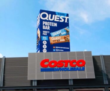 Quest Protein Bar's exclusive 16-piece two-flavor box at Costco