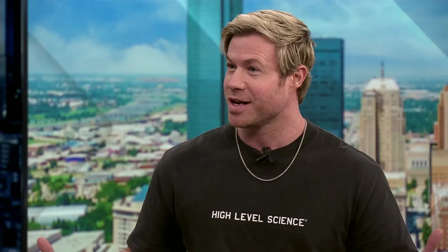 Former Broadway star Ashley Parker Angel visits Oklahoma, shares burnout and wellness journey