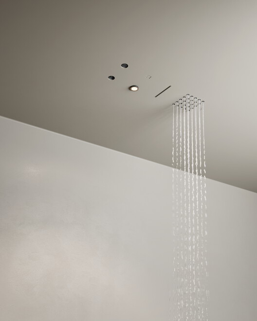 Architecture of Water: Disappearing Fixtures in Contemporary Wellness - Image 5 of 10