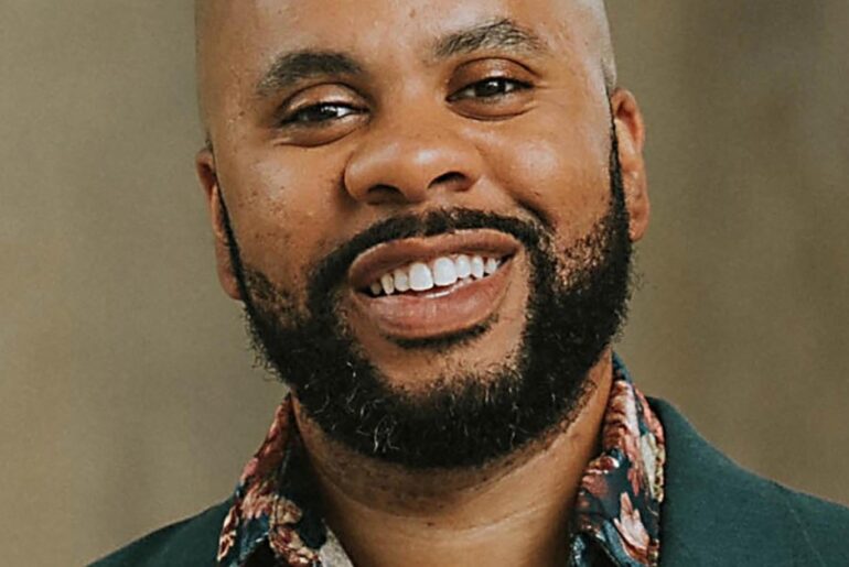 The loud woman in the gym has her defenders