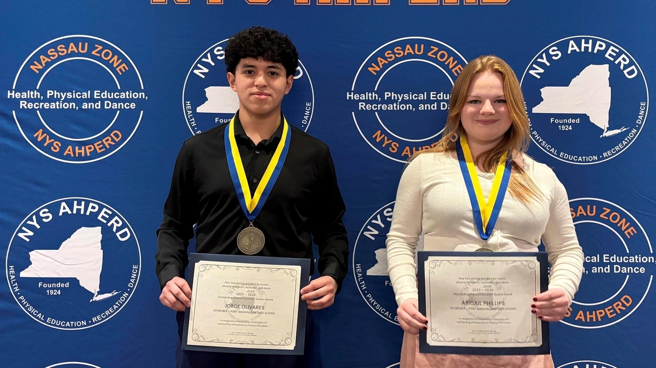 200 Long Island teens honored for fitness, character