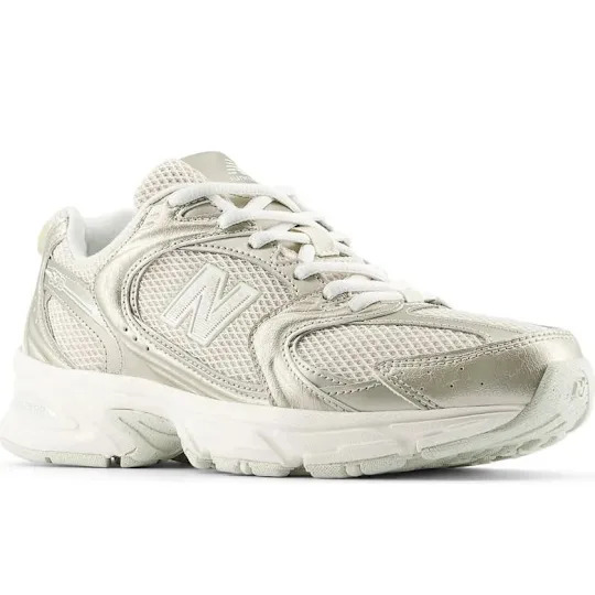 Gender Inclusive 530 Sneaker