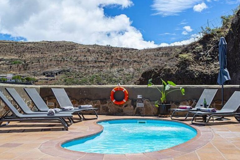 The end of tax immunity for small property owners in southern Gran Canaria