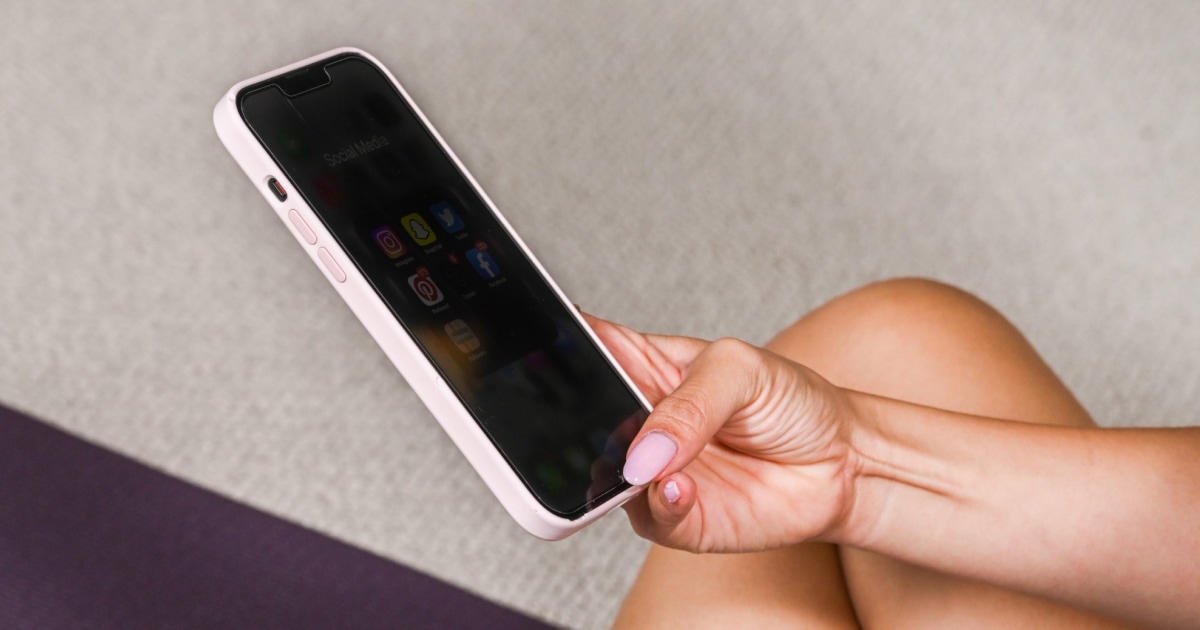 What is a Privacy Screen and Do I Need One?