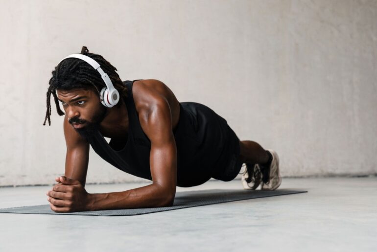 Sit-ups wrecking your back? The 'body saw' is not only safer, but also activates more muscle, researchers say