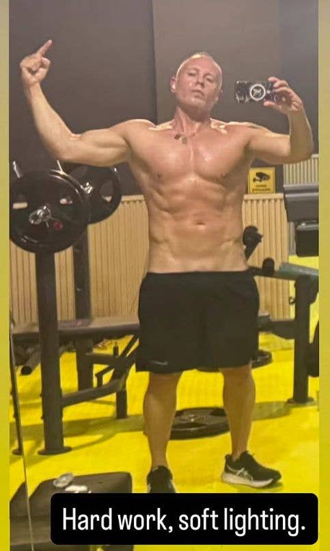 Judge Rinder posing shirtless in the gym