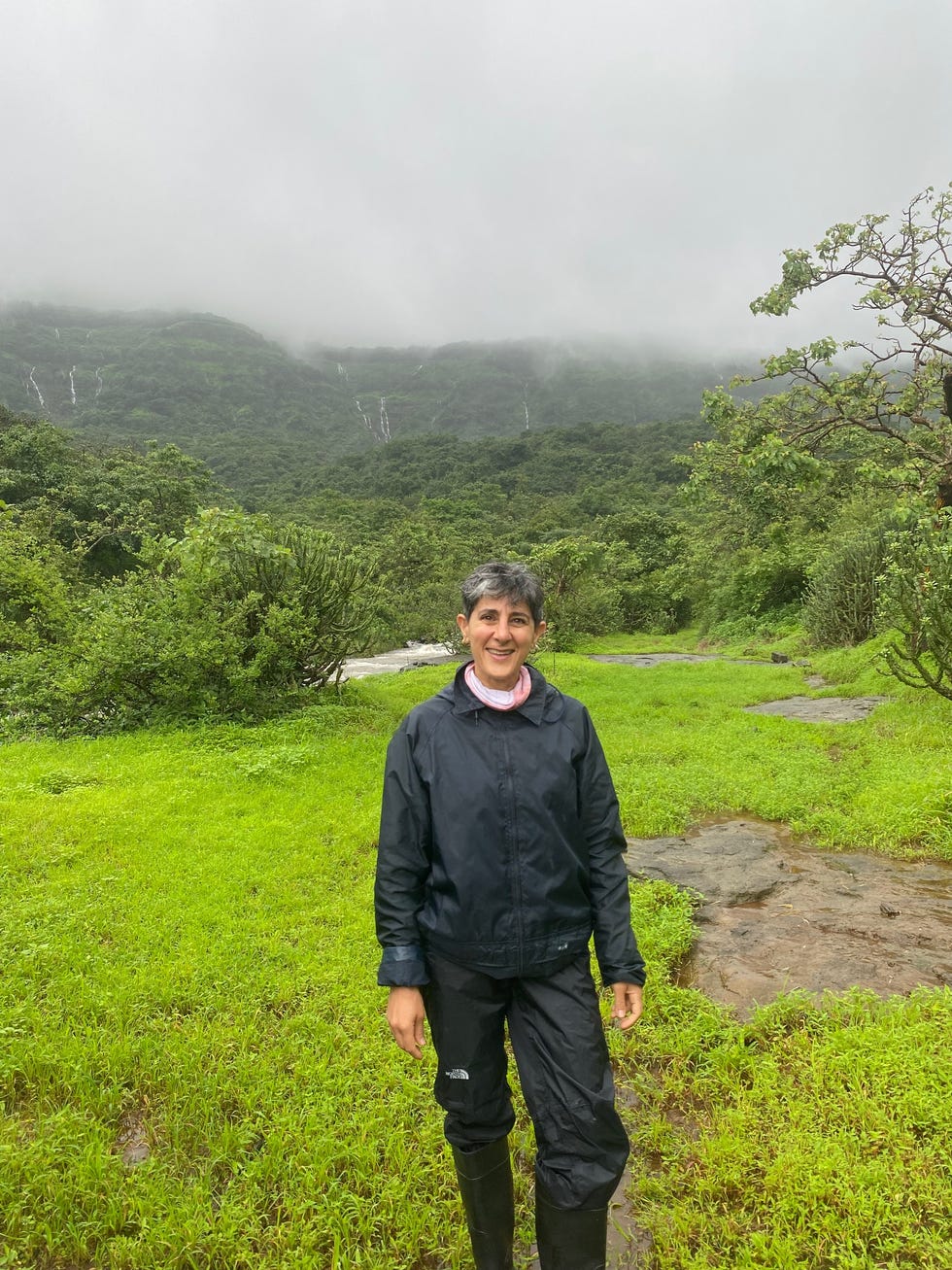 yanar alkayat forest walk at dharana