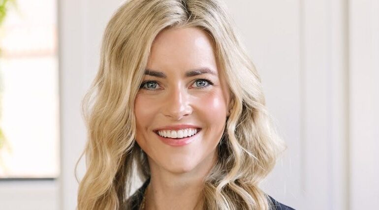 A Busy Dietitian Shares Her Trick for Eating Enough Protein in a Day