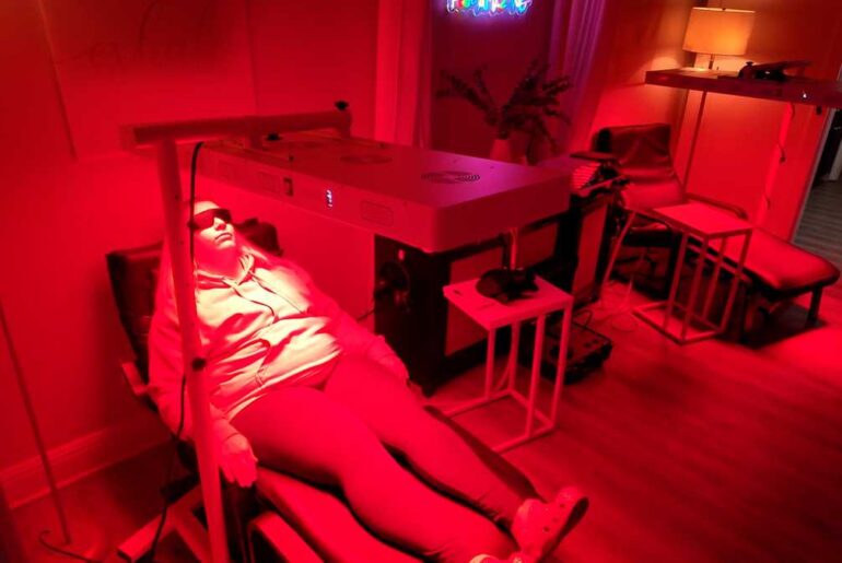 Wellness center offers recovery services for Kentucky Derby Festival runners